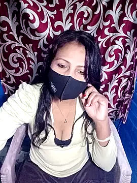 Snapshot of Sexy_Ruby04 chatting on November 4, 10:14 am Sexy Ruby04 online show from November 4, 10:14 am