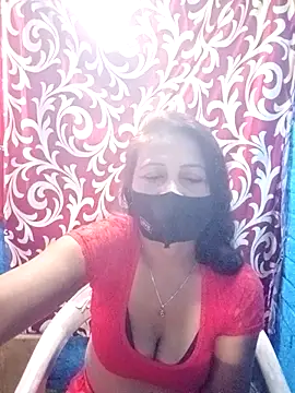 Snapshot of Sexy_Ruby04 chatting on November 8, 9:31 am Sexy Ruby04 online show from November 8, 9:31 am