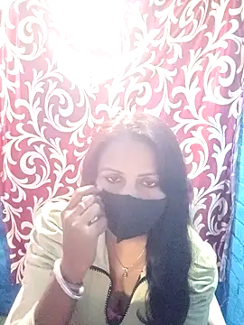 Snapshot of Sexy_Ruby04 chatting on November 9, 9:07 am Sexy Ruby04 online show from November 9, 9:07 am