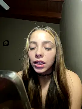 Snapshot of Marquis77 chatting on October 6, 6:33 am Marquis77 online show from October 6, 6:33 am