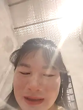 kute-00 online show from December 3, 1:31 pm