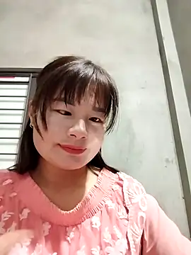 kute-00 online show from December 20, 1:18 pm