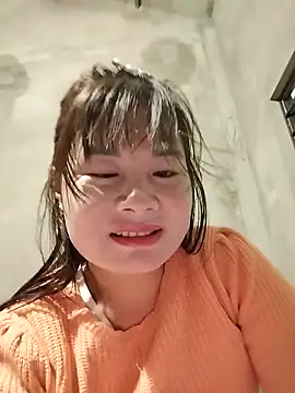 Snapshot of kute-00 chatting on January 6, 1:04 pm kute-00 online show from January 6, 1:04 pm