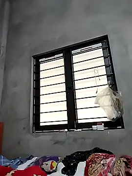 Snapshot of kute-00 chatting on January 7, 1:08 am kute-00 online show from January 7, 1:08 am