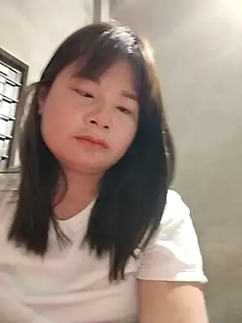 Snapshot of kute-00 chatting on January 11, 10:48 pm kute-00 online show from January 11, 10:48 pm