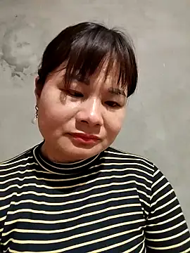 Snapshot of kute-00 chatting on February 10, 6:39 am kute-00 online show from February 10, 6:39 am