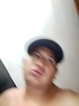 imalejoromero online show from April 28, 1:15 am