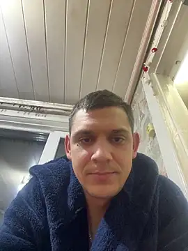 Snapshot of BogdanNegoda chatting on February 11, 11:10 pm BogdanNegoda online show from February 11, 11:10 pm