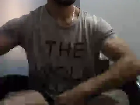 Snapshot of ahmedluxor1 chatting on October 17, 5:43 am ahmedluxor1 online show from October 17, 5:43 am