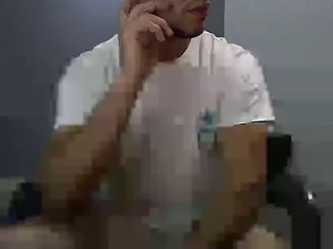 Snapshot of ahmedluxor1 chatting on October 23, 11:46 pm ahmedluxor1 online show from October 23, 11:46 pm