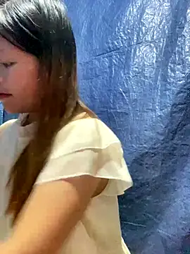 O o UwU o O online show from October 8, 3:26 am