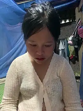 O o UwU o O online show from October 10, 9:19 am