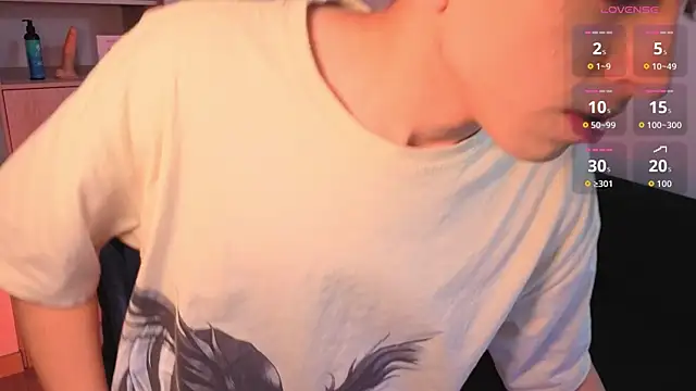 onlinenico online show from September 25, 7:39 pm