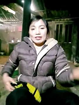 ngan-cute online show from February 3, 7:13 am