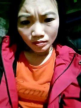 ngan-cute online show from May 1, 2:49 am