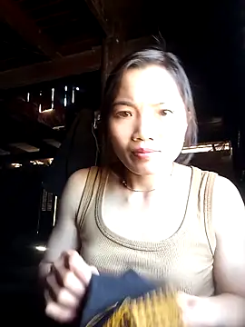 ngan-cute online show from May 14, 2:07 am