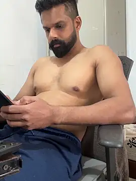 Vineeth3906 online show from March 19, 8:51 am