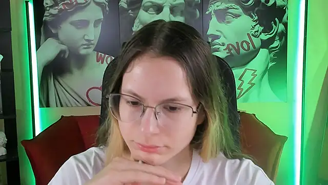 Carrie Rose online show from September 24, 4:16 am