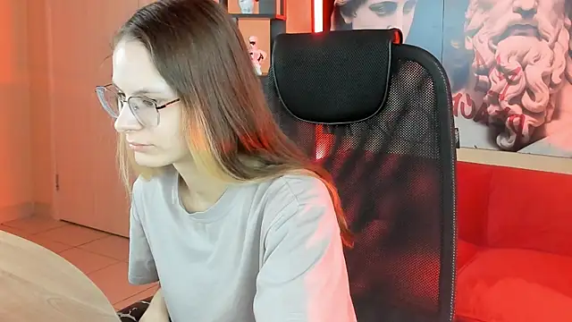 Carrie Rose online show from October 7, 4:20 am