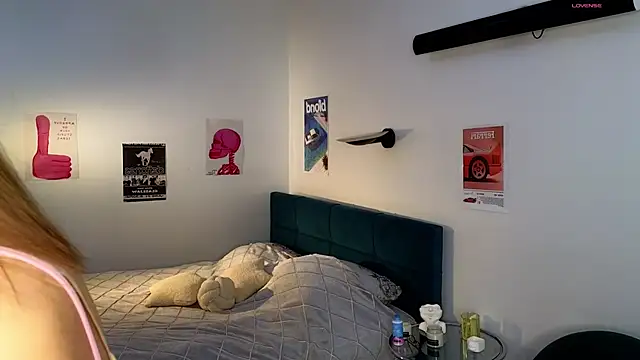 Snapshot of vixinp chatting on October 30, 8:27 am vixinp online show from October 30, 8:27 am