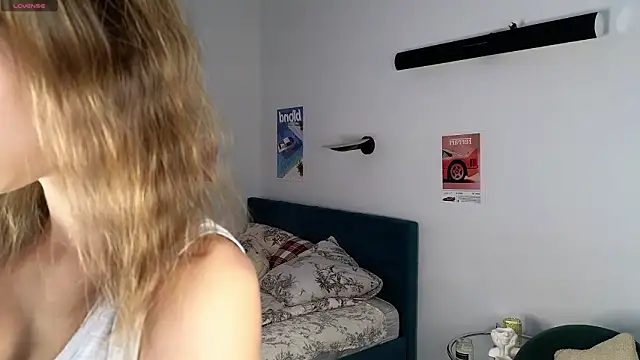 Snapshot of vixinp chatting on February 6, 7:34 am vixinp online show from February 6, 7:34 am