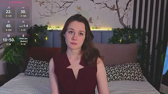 Snapshot of SkyHelen chatting on February 3, 4:10 am SkyHelen online show from February 3, 4:10 am