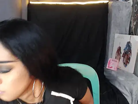 SerenityFoxx online show from November 7, 6:08 pm