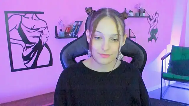 Snapshot of JenniferKiim chatting on October 7, 11:29 am JenniferKiim online show from October 7, 11:29 am