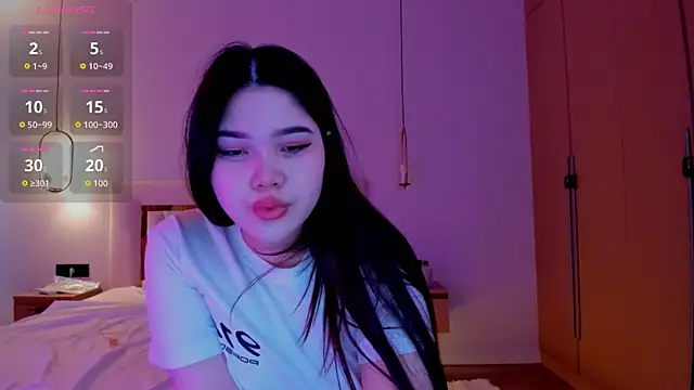 yummmymommy online show from September 20, 9:10 am