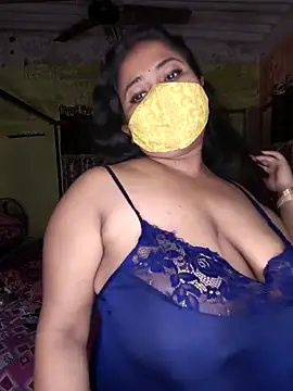 Smile-quien online show from March 23, 5:28 pm