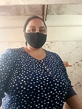 Snapshot of Rakhi_sawant143 chatting on December 2, 3:23 am Rakhi sawant143 online show from December 2, 3:23 am