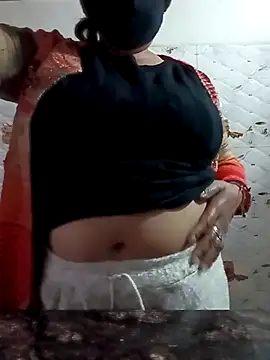 Snapshot of Rakhi_sawant143 chatting on January 17, 2:38 am Rakhi sawant143 online show from January 17, 2:38 am