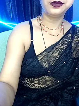 Snapshot of Oh_011 chatting on June 22, 5:43 pm Oh 011 online show from June 22, 5:43 pm