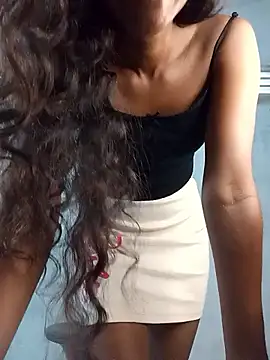 Snapshot of venuki_ihalagamage chatting on March 5, 5:03 am venuki ihalagamage online show from March 5, 5:03 am