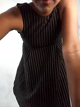 Snapshot of venuki_ihalagamage chatting on March 30, 5:30 am venuki ihalagamage online show from March 30, 5:30 am