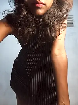 Snapshot of venuki_ihalagamage chatting on March 31, 5:13 pm venuki ihalagamage online show from March 31, 5:13 pm