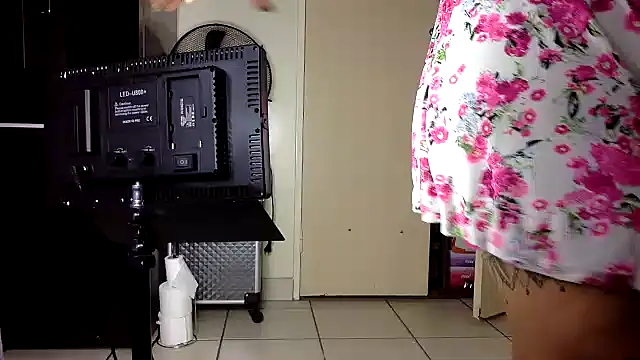 Judylicius online show from March 28, 1:27 am