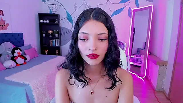 Mia Clay1 online show from May 8, 8:14 pm