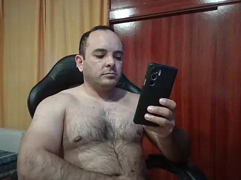 ososkr39 online show from October 24, 2:13 pm