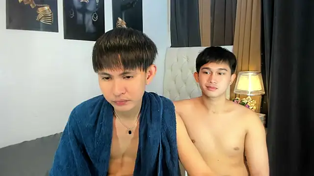 xxxhugecocktwinkxxx online show from January 11, 7:24 am