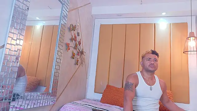 alphakongX online show from October 4, 11:58 pm