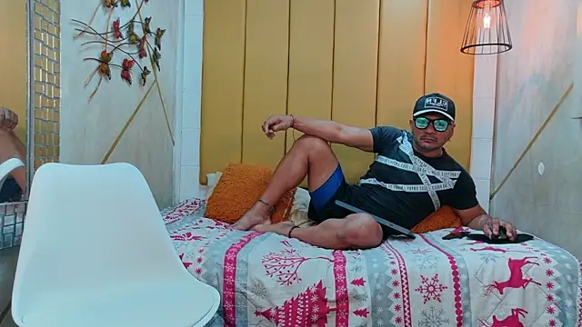 alphakongX online show from October 9, 12:30 am