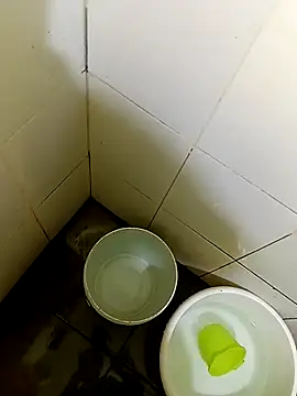 mh ind fuck 2025 online show from April 3, 9:24 pm