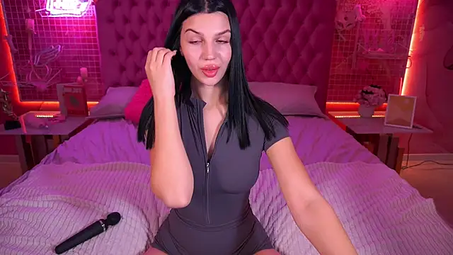 KamillaVibes online show from November 11, 8:53 pm