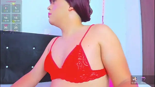 Danaa moore  online show from May 23, 10:47 pm