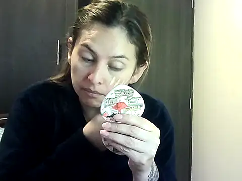 Valery  Rouse  online show from March 16, 2:10 pm