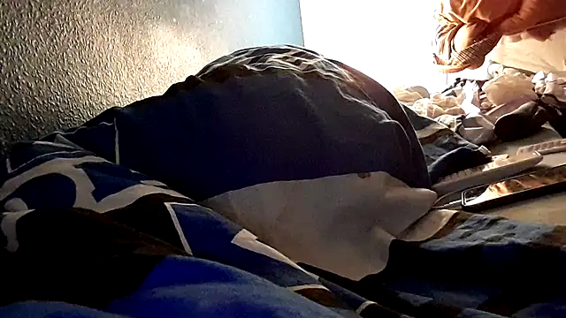 GeilerHSVFAN1989 online show from December 22, 4:09 am