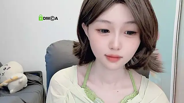 gummy-candy online show from October 17, 2:26 am