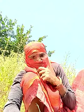 Hot-honi online show from October 11, 8:02 am