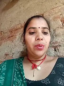 Snapshot of Sabnam_kohli chatting on December 16, 5:34 am Sabnam kohli online show from December 16, 5:34 am